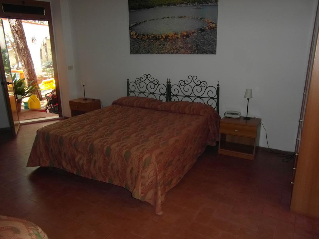 Hotel Villa Nettuno Marina di Campo Kamer foto