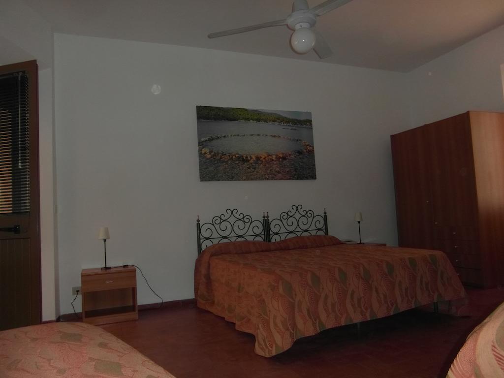 Hotel Villa Nettuno Marina di Campo Kamer foto