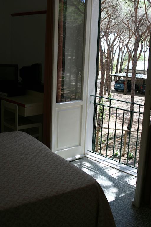 Hotel Villa Nettuno Marina di Campo Kamer foto
